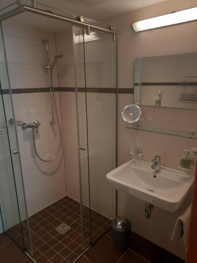 Bed and Breakfast Gruenwaldhof Тукс Екстер'єр фото