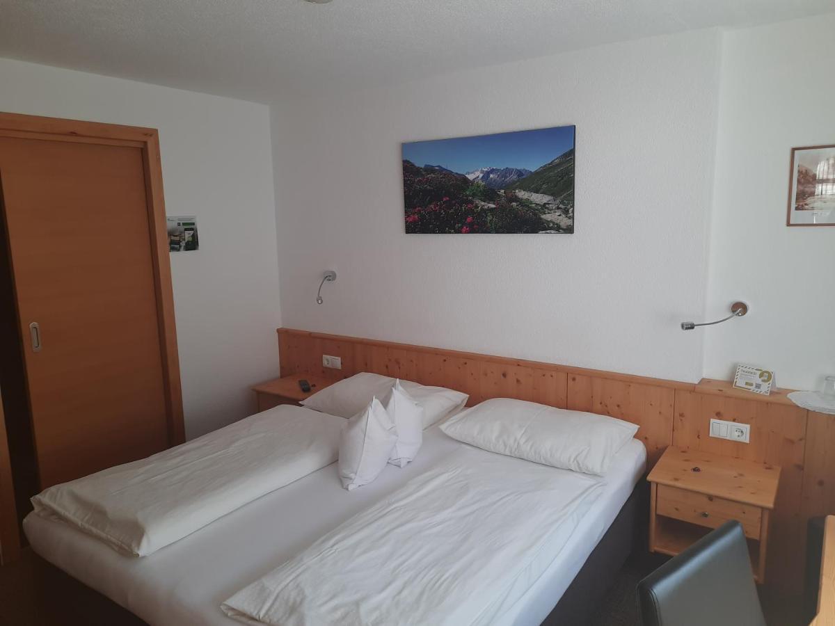 Bed and Breakfast Gruenwaldhof Тукс Екстер'єр фото