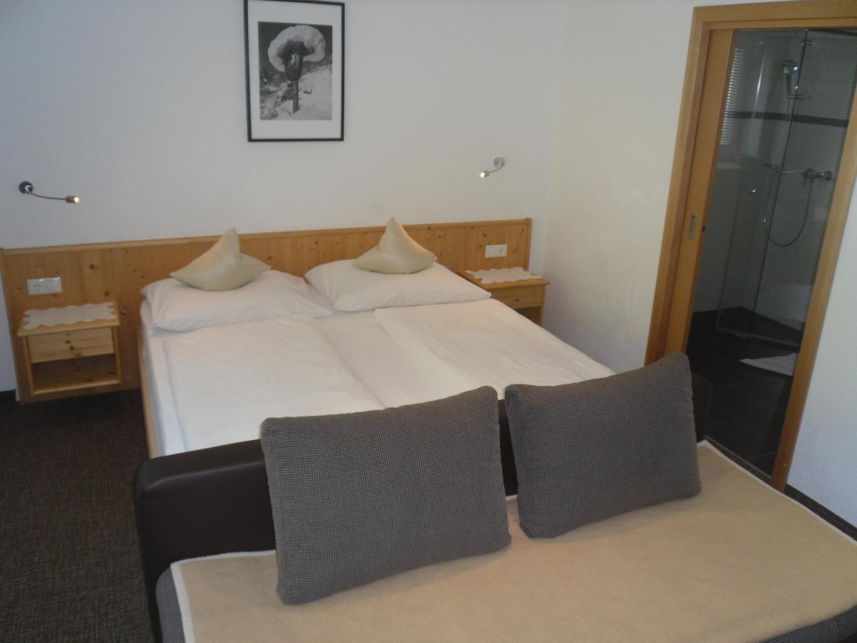 Bed and Breakfast Gruenwaldhof Тукс Екстер'єр фото