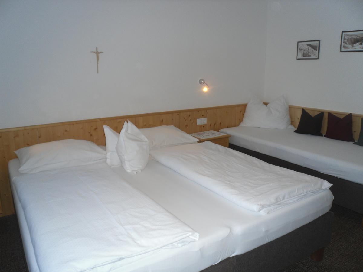 Bed and Breakfast Gruenwaldhof Тукс Екстер'єр фото
