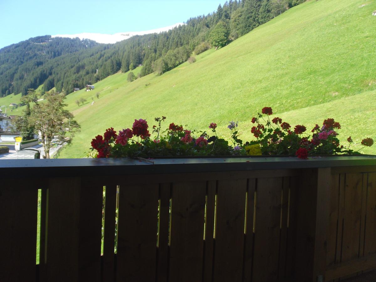 Bed and Breakfast Gruenwaldhof Тукс Екстер'єр фото