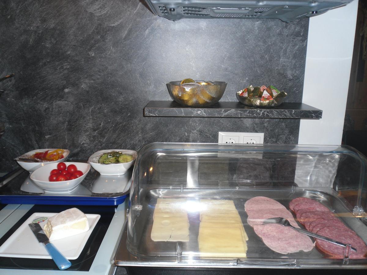 Bed and Breakfast Gruenwaldhof Тукс Екстер'єр фото